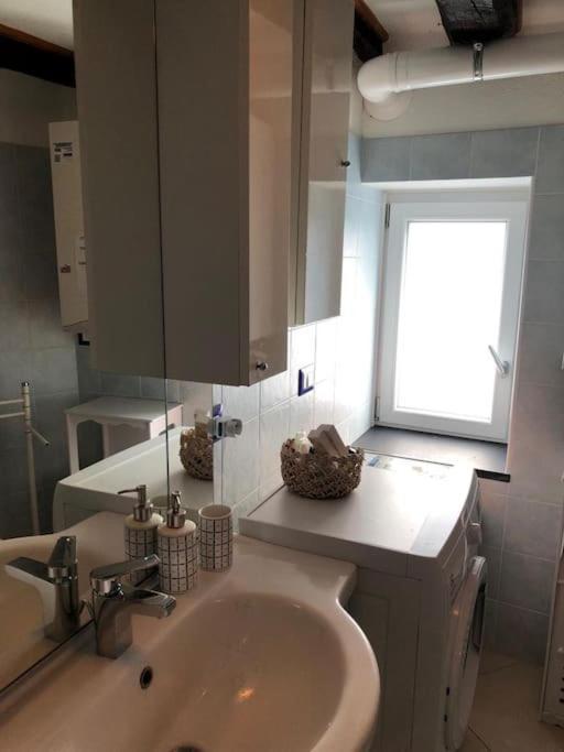 La Casa Novella, A 450 Metri Dal Mare Apartment โมเนเลีย ภายนอก รูปภาพ